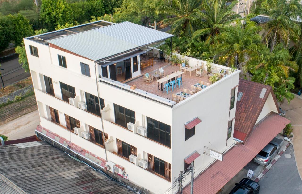 Club22 Kamala Suites, Kamala Beach Exterior photo